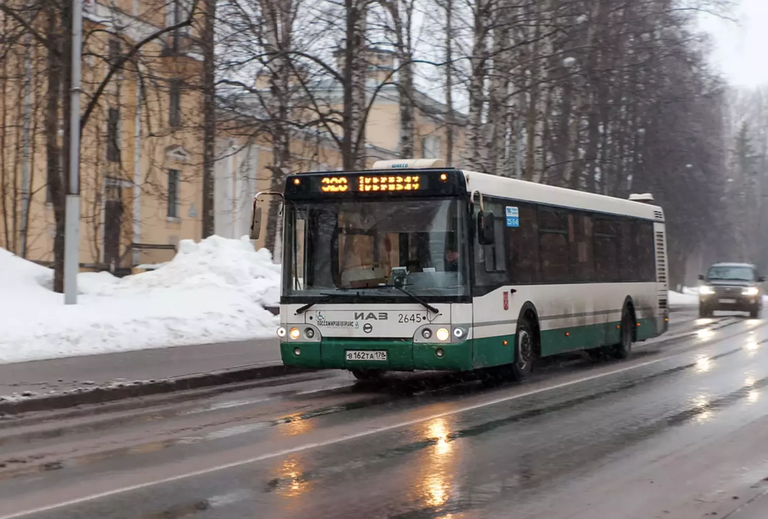 С 6 февраля в Московском районе автобусы изменят маршрут 