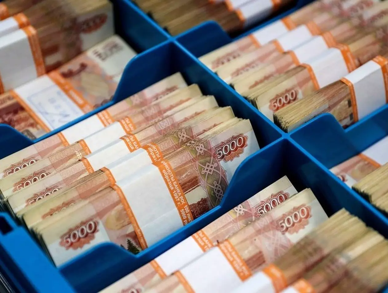 Полмиллиарда рублей предоставит трем предприятиям фонд развития промышленности