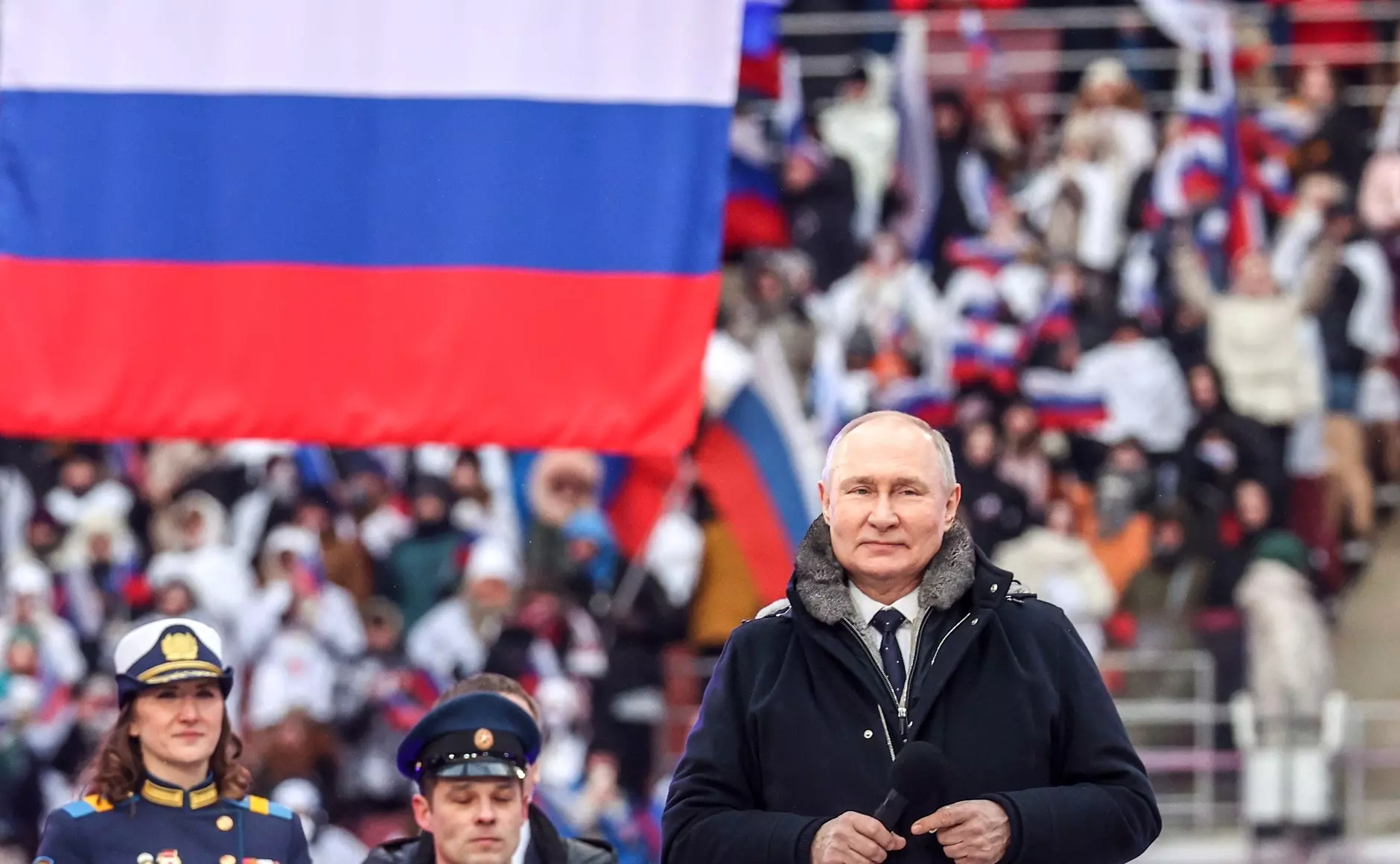 Президент Владимир Путин поздравил россиянок с Международным женским днем