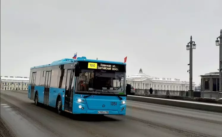 Самый лучший в Санкт-Петербурге водитель работает в Пассажиравтотрансе