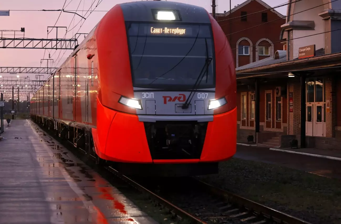 В Санкт-Петербурге увеличили число поездов на весенние каникулы