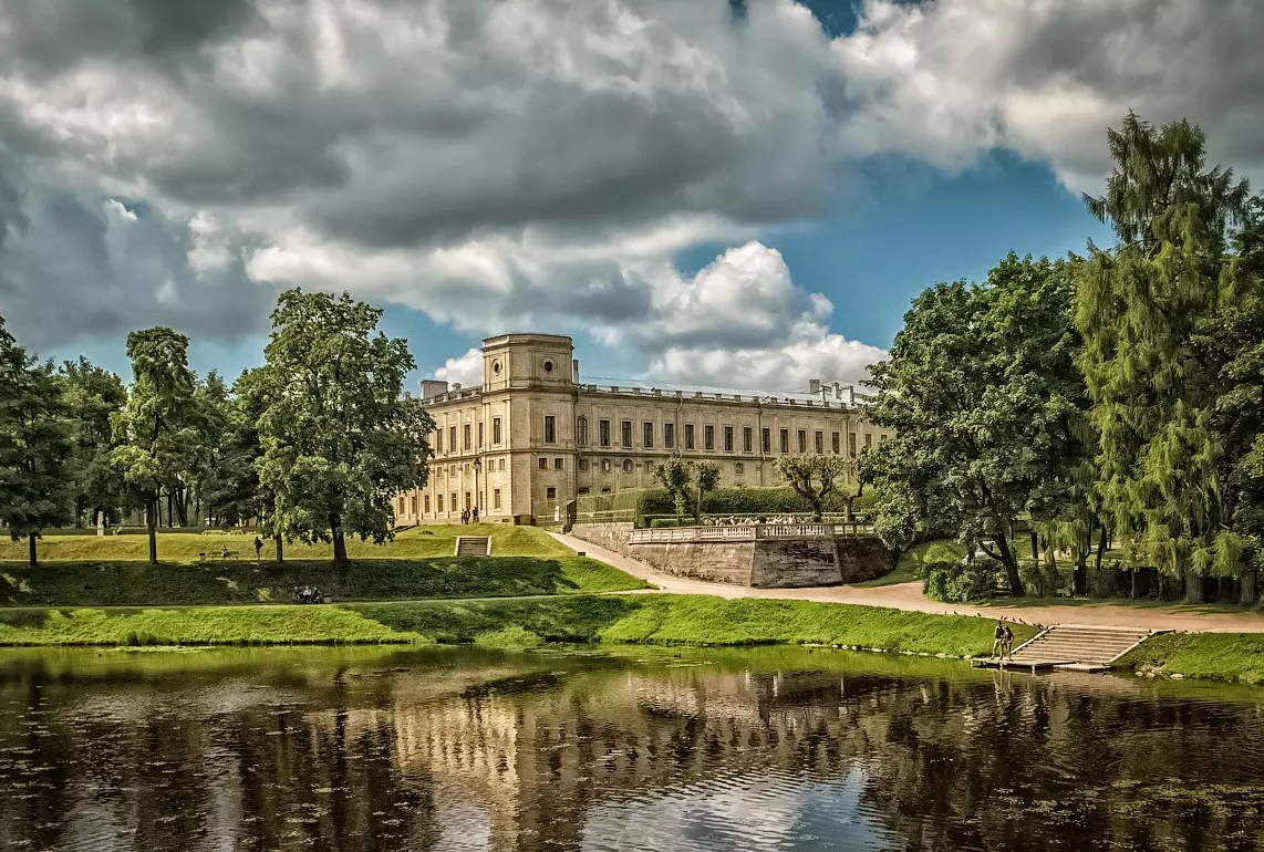 дворцы ленинградской области