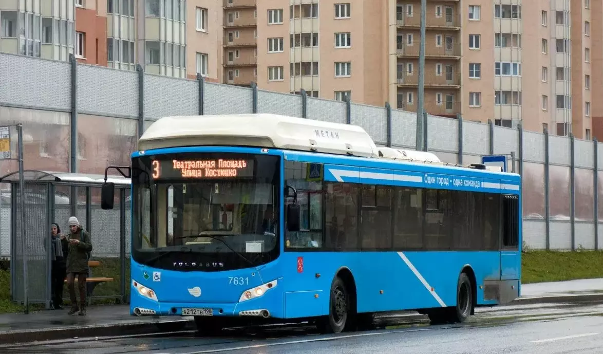 Два автобусных маршрута усилили движение в Санкт-Петербурге 