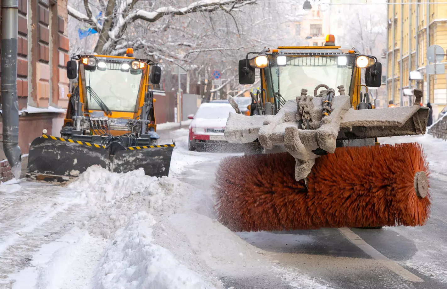 Более 2 метров снега выпало в Санкт-Петербурге за зимний сезон