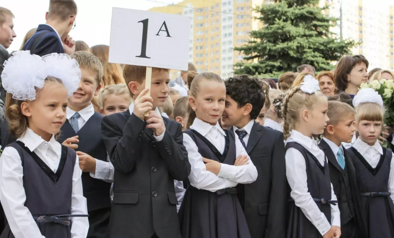 1 сентября 2023 года в первые классы в Санкт-Петербурге пойдут 68,5 тысячи детей