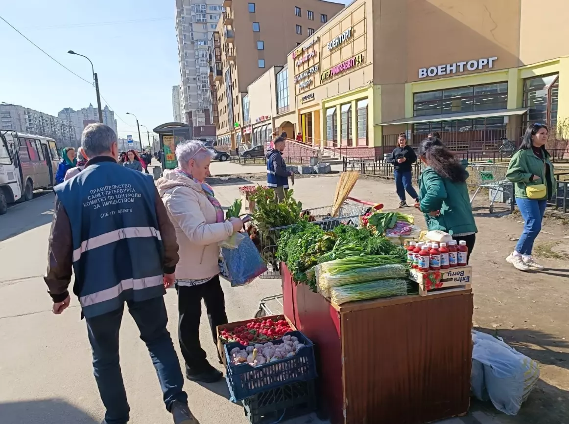 В Санкт-Петербурге провели рейды по незаконным точкам продаж