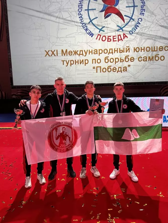 В Санкт-Петербурге прошел турнир по самбо «Победа»