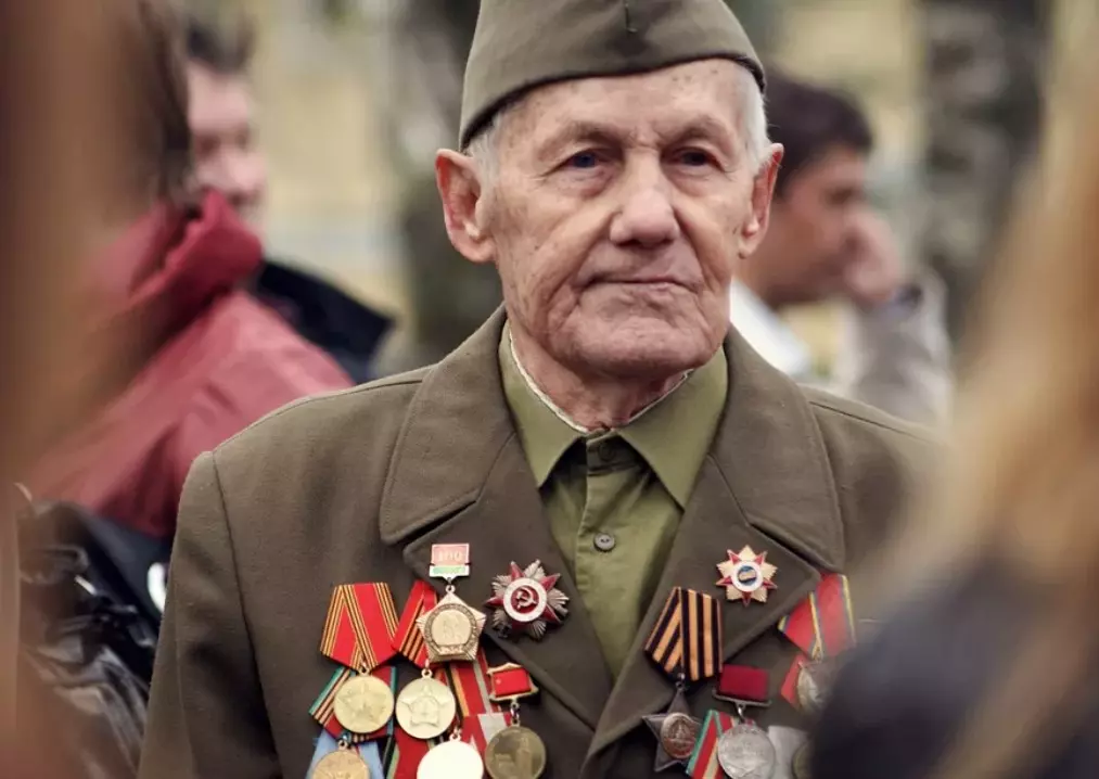 Любой житель Санкт-Петербурга может найти своих предков фотографиях времен Великой Отечественной войны