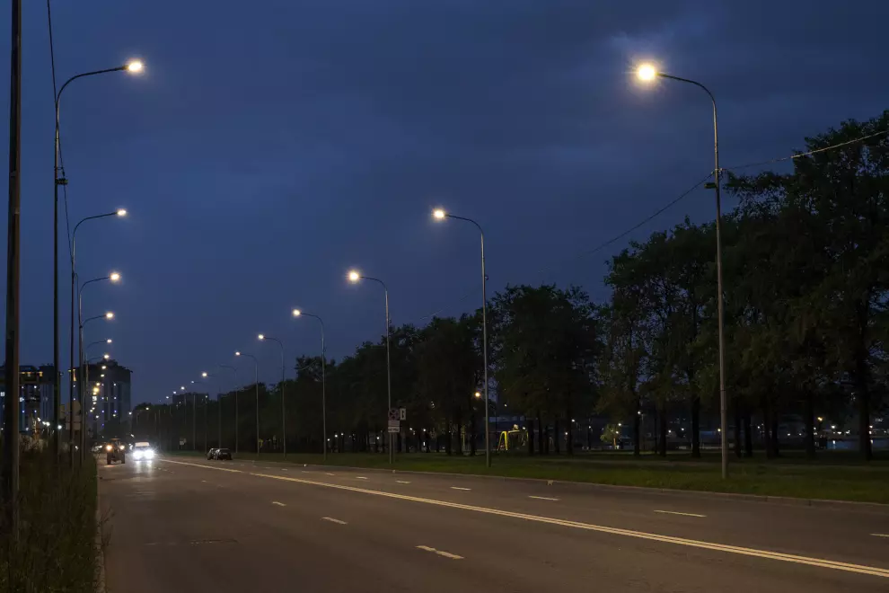 Белевский проспект осветили 268 современных фонарей