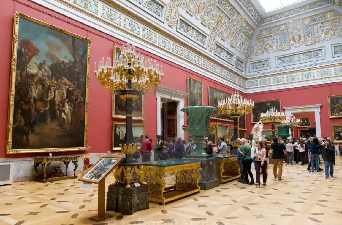 Русский музей посетило более 30 тысяч человек по «Пушкинской карте»