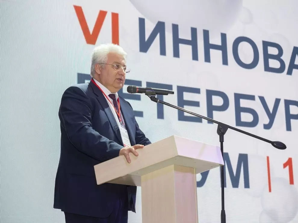 Открытие VI Инновационного петербургского медицинского форума провели в Санкт-Петербурге