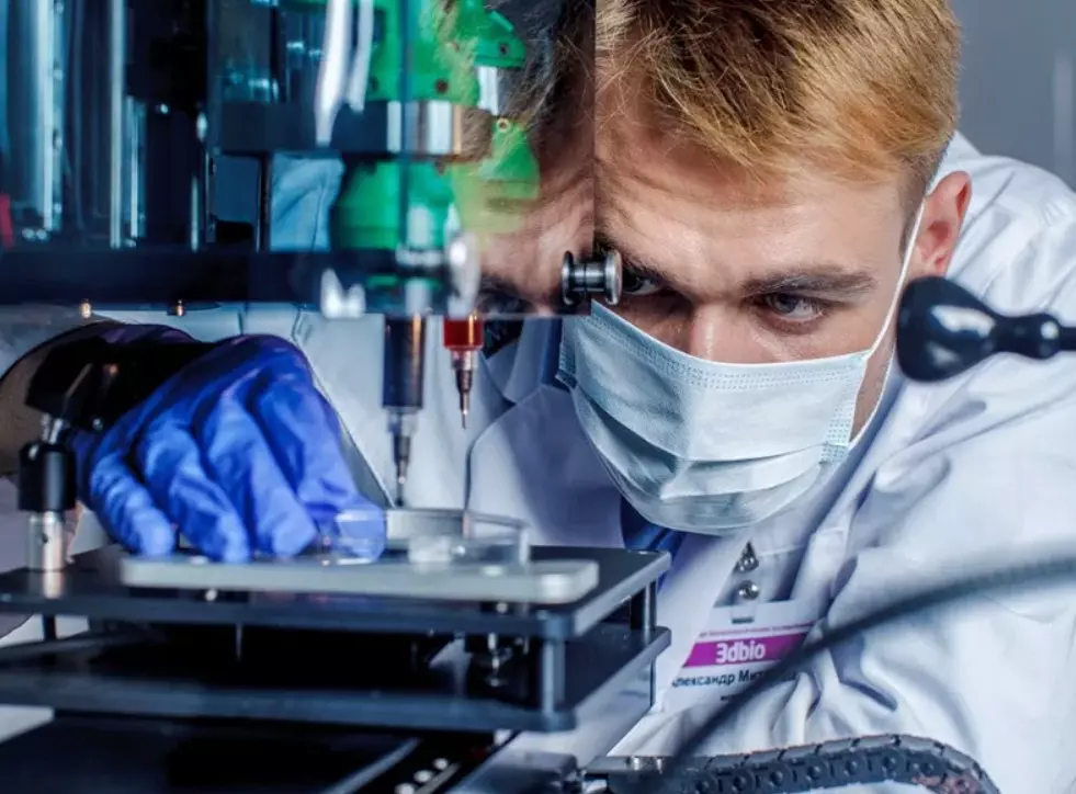 В конкурсной программе в сфере биотехнологий участвуют 360 молодых ученых