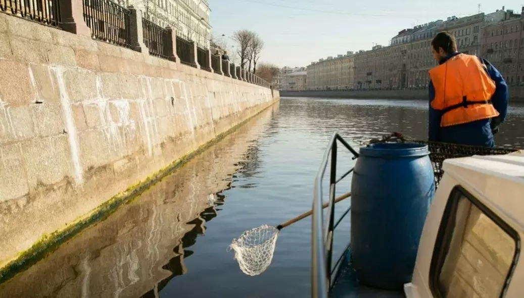 Ко Дню города проведут работы по отчистке рек и каналов Санкт-Петербурга