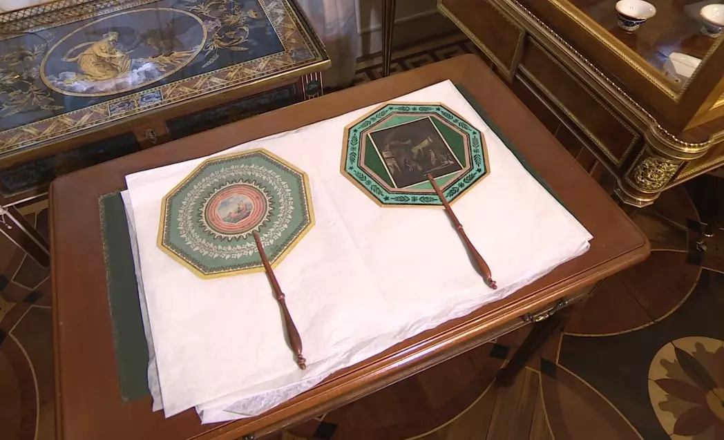 Утраченный веер вернули в Павловское собрание