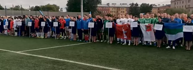 В память о «матче на руинах Сталинграда» в Санкт-Петербурге провели матч