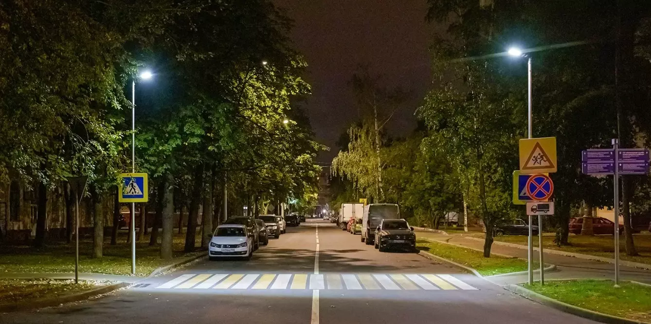 432 пешеходных перехода в Санкт-Петербурге обеспечены контрастным освещением