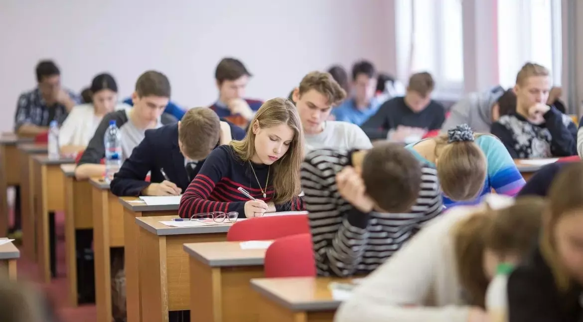 Свыше 25 тысяч бюджетных мест будет готово в колледжах Санкт-Петербурга 