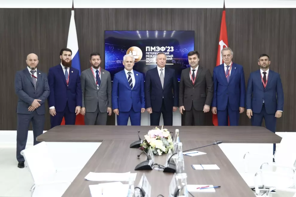 Деловое сотрудничество с Чеченской Республикой обсудили сегодня в рамках ПМЭФ-2023