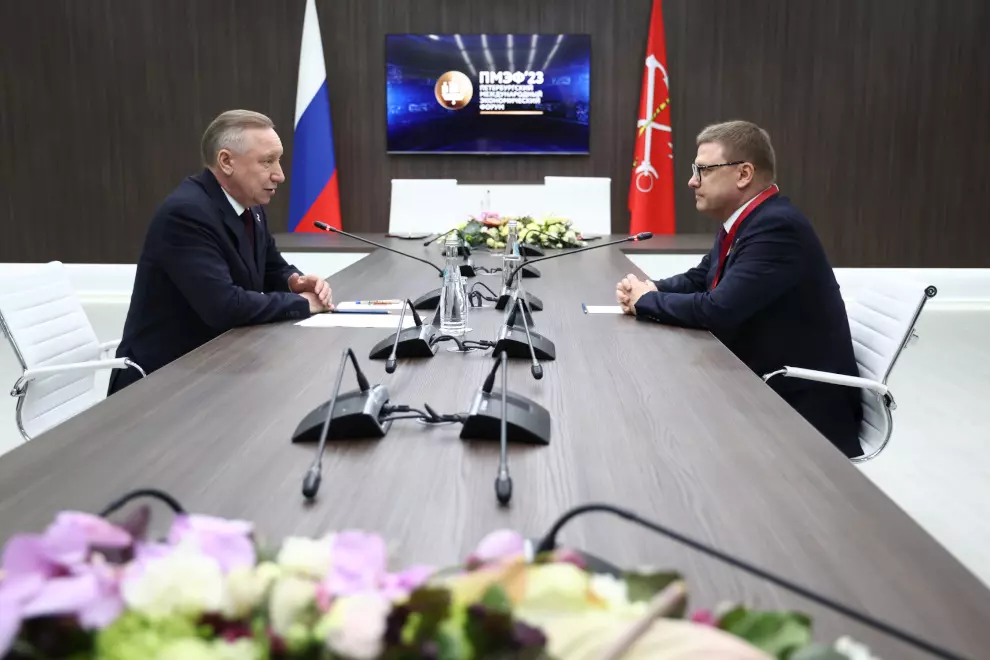 Санкт-Петербург и Челябинская область обсудили сотрудничество