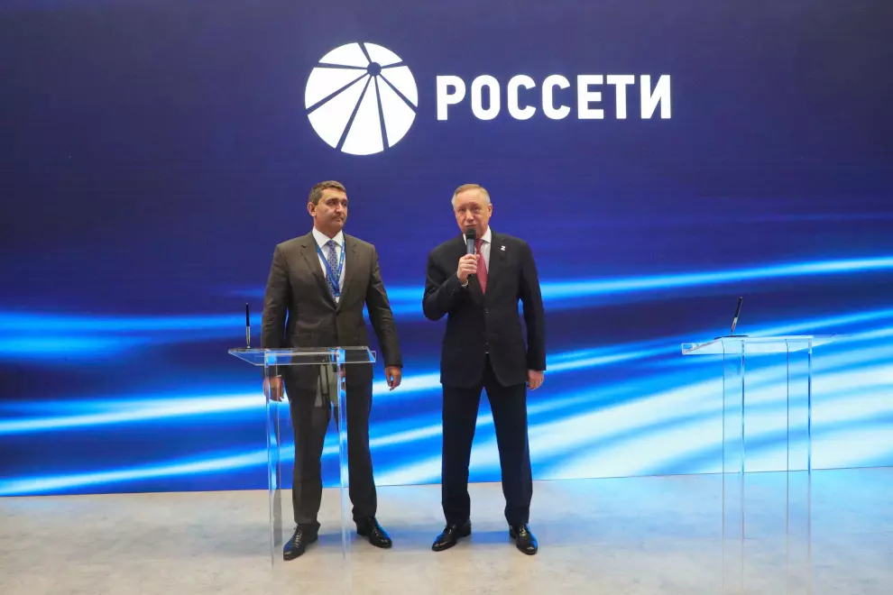 Компания «Россети» и Санкт-Петербург будут совместно развивать инфраструктуру для электротранспорта