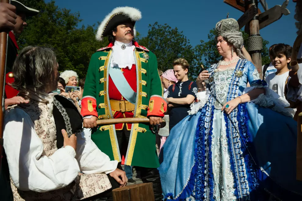 Свыше 20 тысяч посетителей были на празднике Петра Великого в Кронштадте