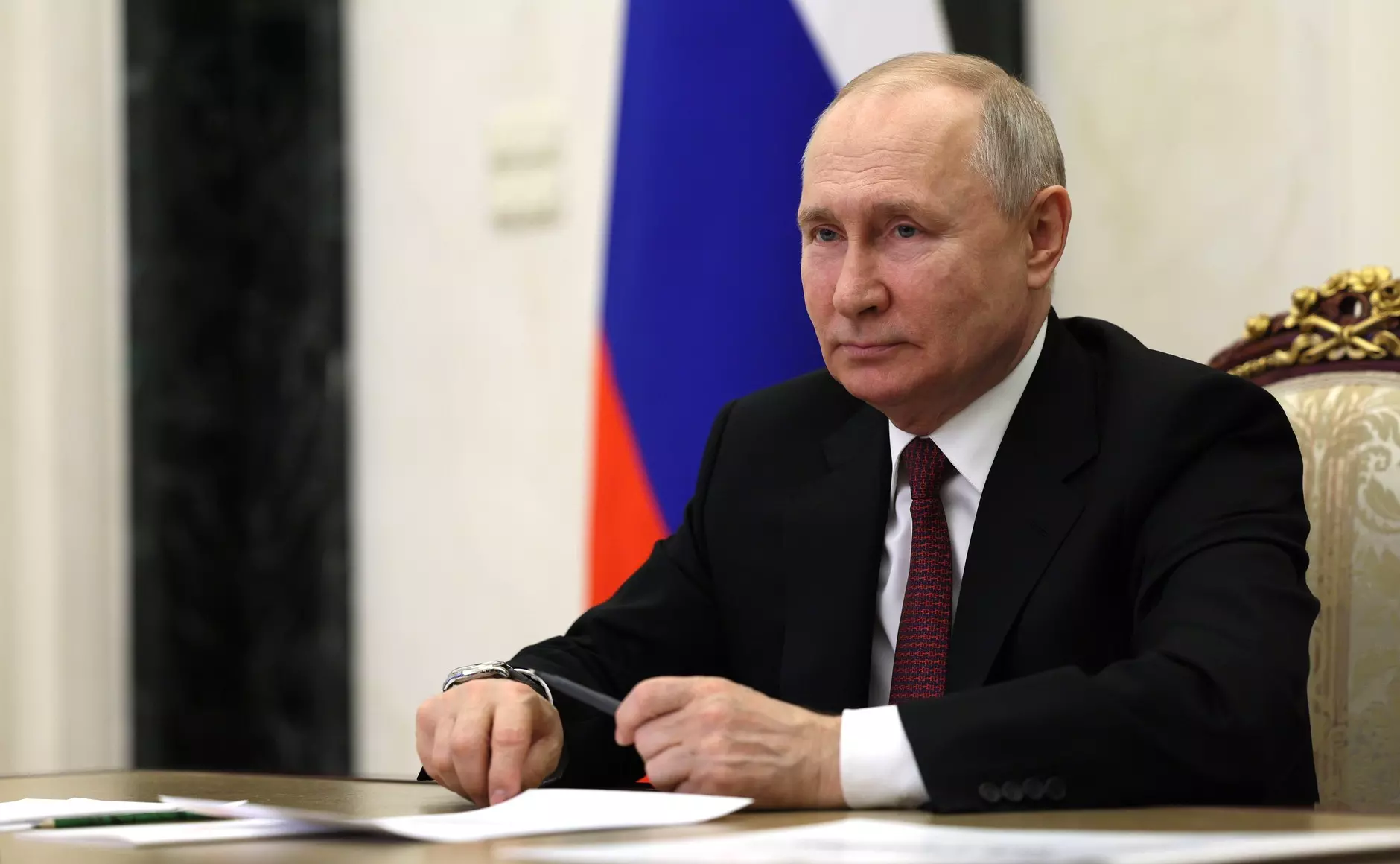 На ПМЭФ Владимир Путин предложил увеличить порог крупного ущерба 