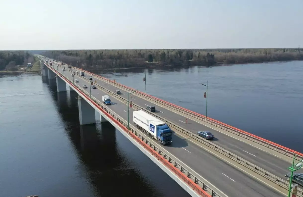 Ладожский мост снова разведут 29 июня