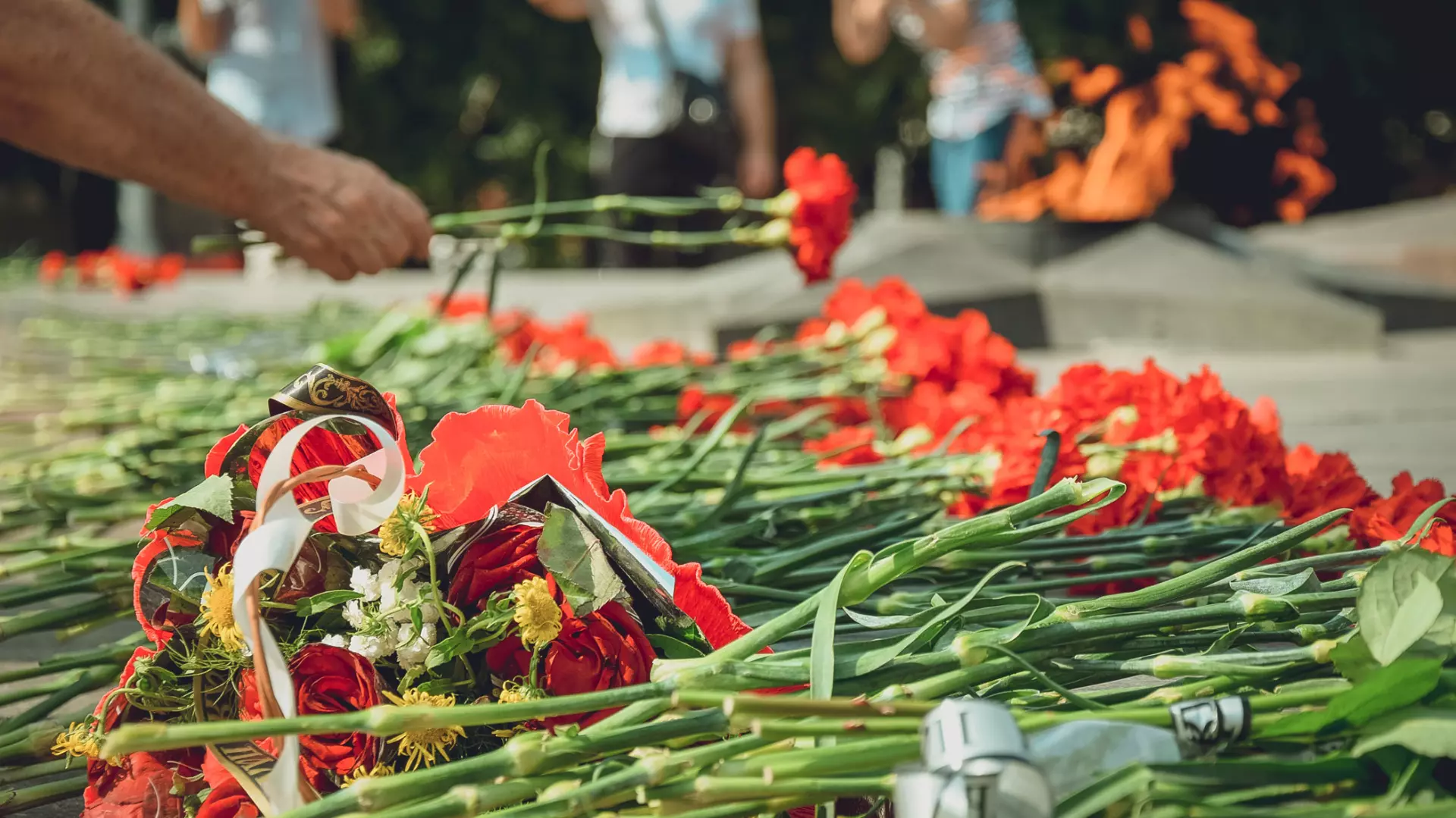 Воинов Красной Армии с почестями перезахоронят в Петербурге 
