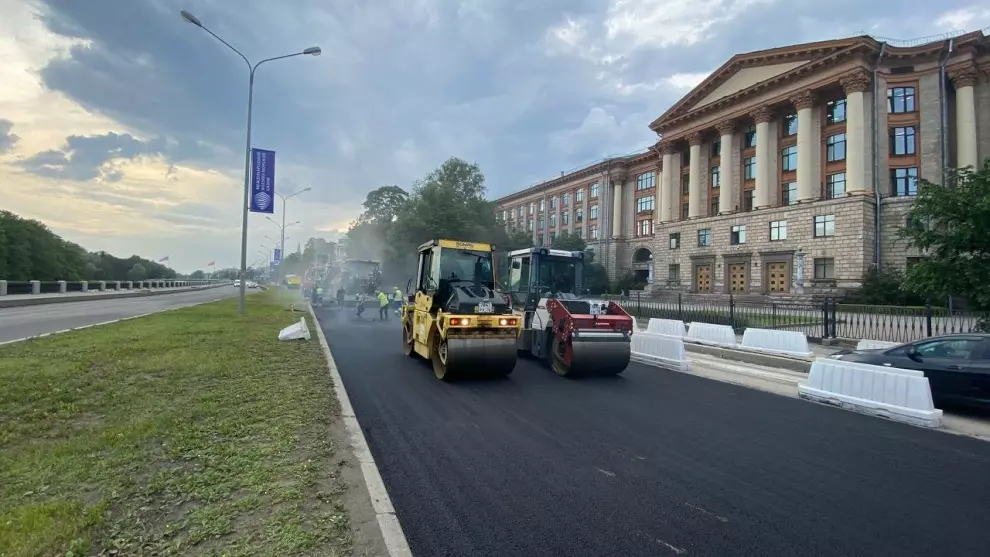 Завершен ремонт основных транспортных магистралей Санкт-Петербурга