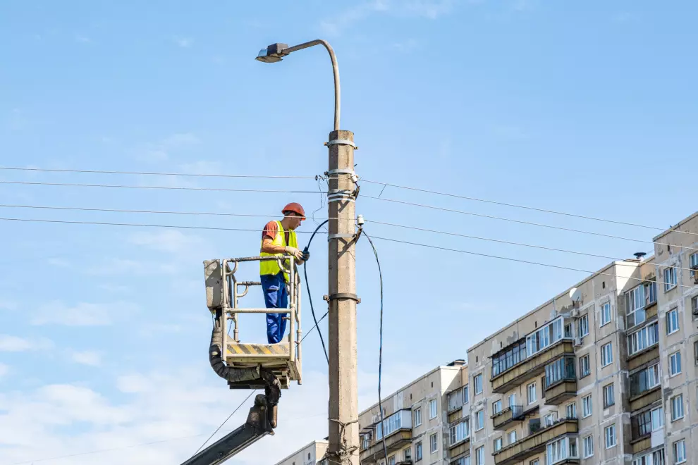 Модернизация наружного освещения на проспекте Луначарского