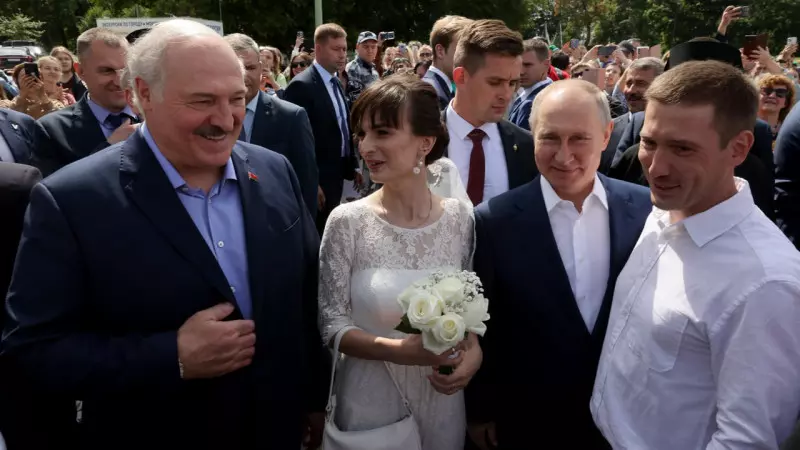 Путин и Лукашенко провели встречу в Константиновском дворце