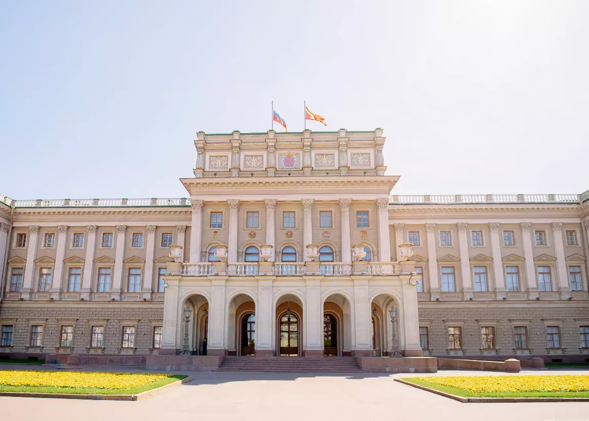 В Мариинском дворце провели встречу и обсудили цифровые технологии России и Африки