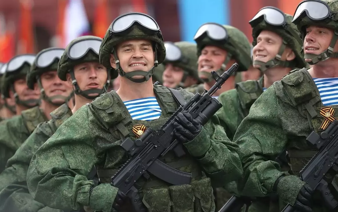 Александр Беглов поздравил жителей с Днем тыла Вооруженных Сил Российской Федерации