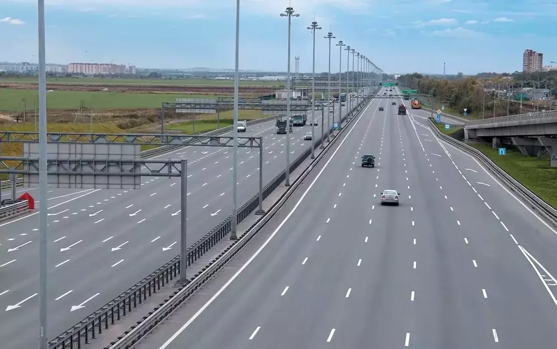 Для автомобилистов открыли съезд с внутреннего кольца КАД на Выборгское шоссе