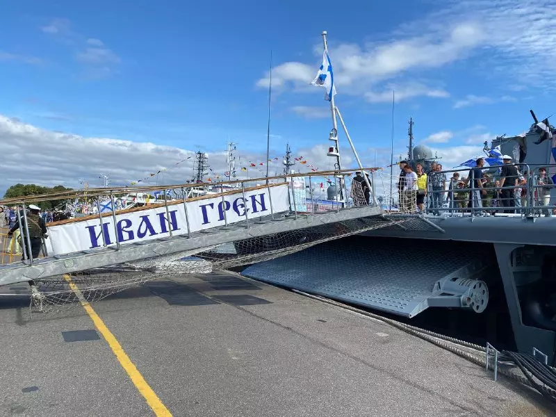В Кронштадте проводится выставка военных трофеев