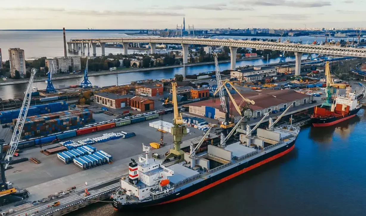 Санкт-Петербург стал лидером по числу экспортеров