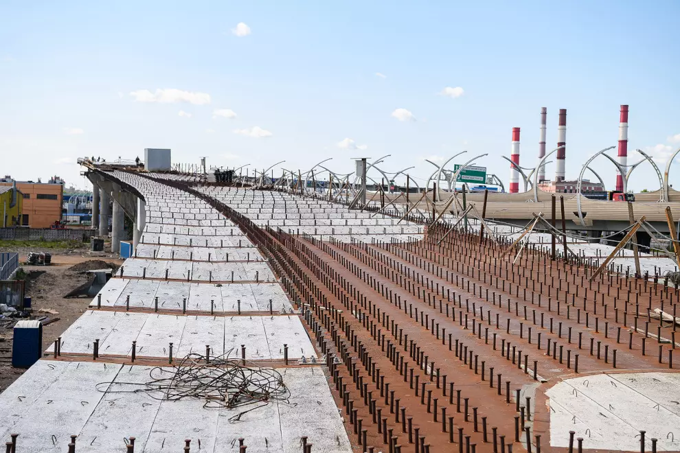 3,5 тысячи тонн металлоконструкций смонтировали на Витебской развязке