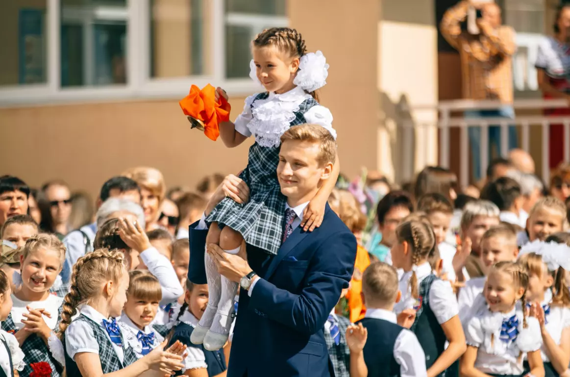 Свыше 68 тысяч первоклассников 1 сентября пойдут в школы Санкт-Петербурга
