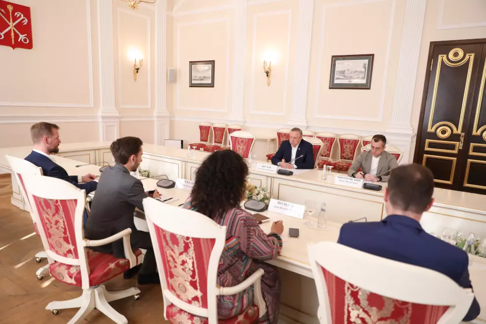 Губернатор обсудил провел встречу с главой Российского общества «Знание»