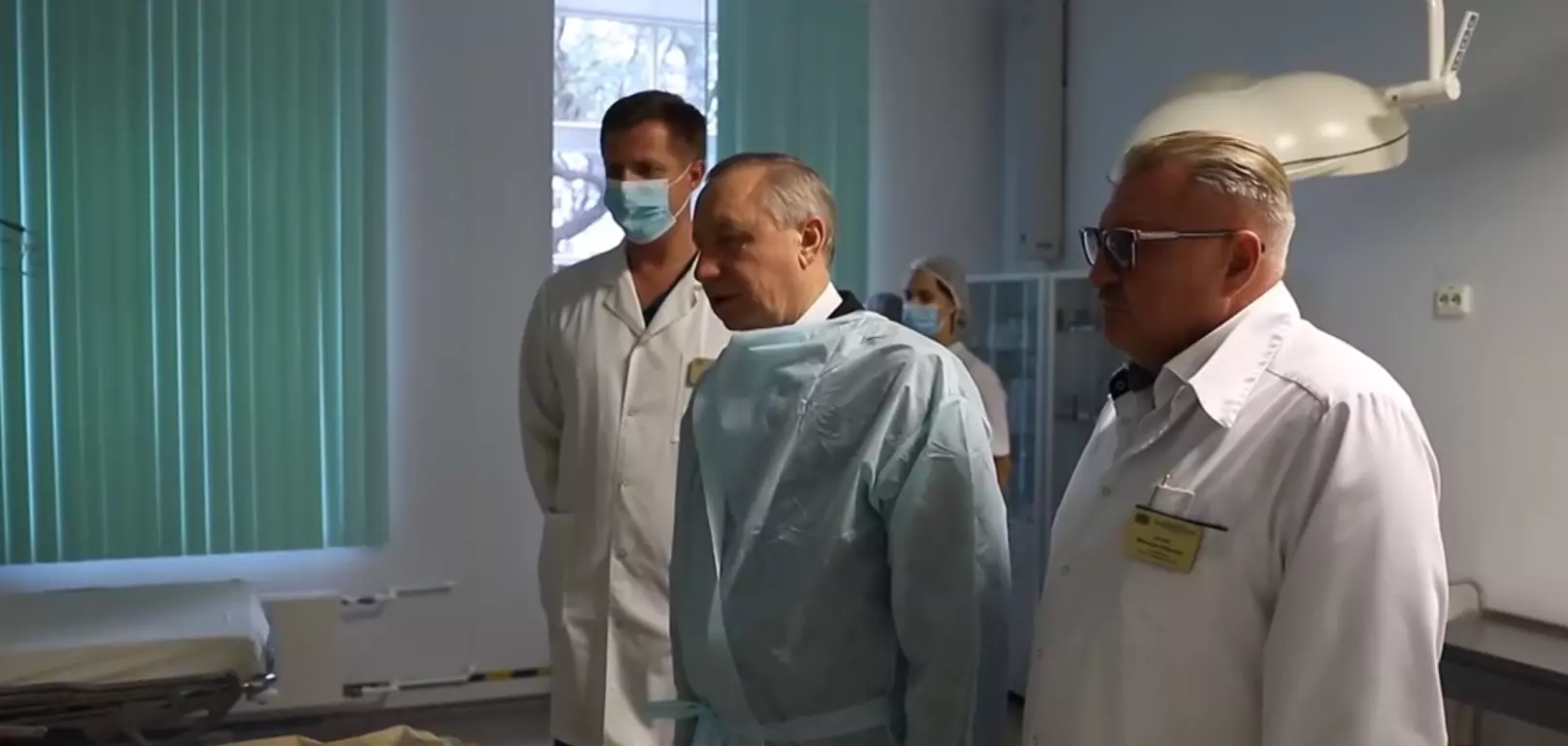 Губернатор Санкт-Петербурга посетил в больнице детей, пострадавших в ДТП на «Скандинавии»