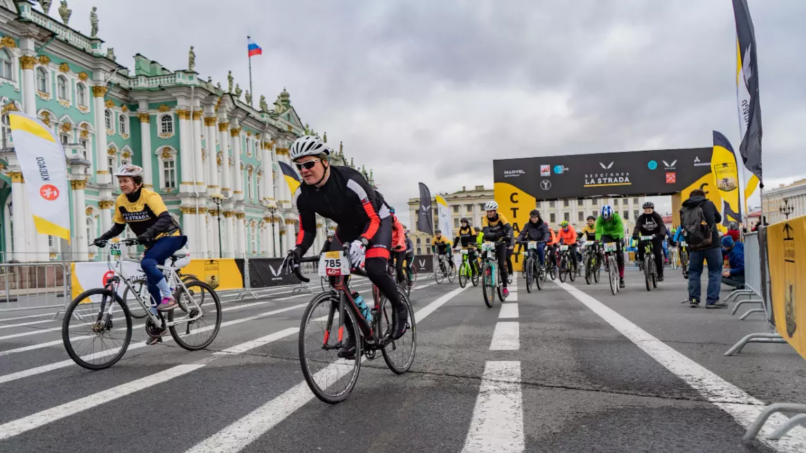 В Санкт-Петербурге проведут велогонку La Strada