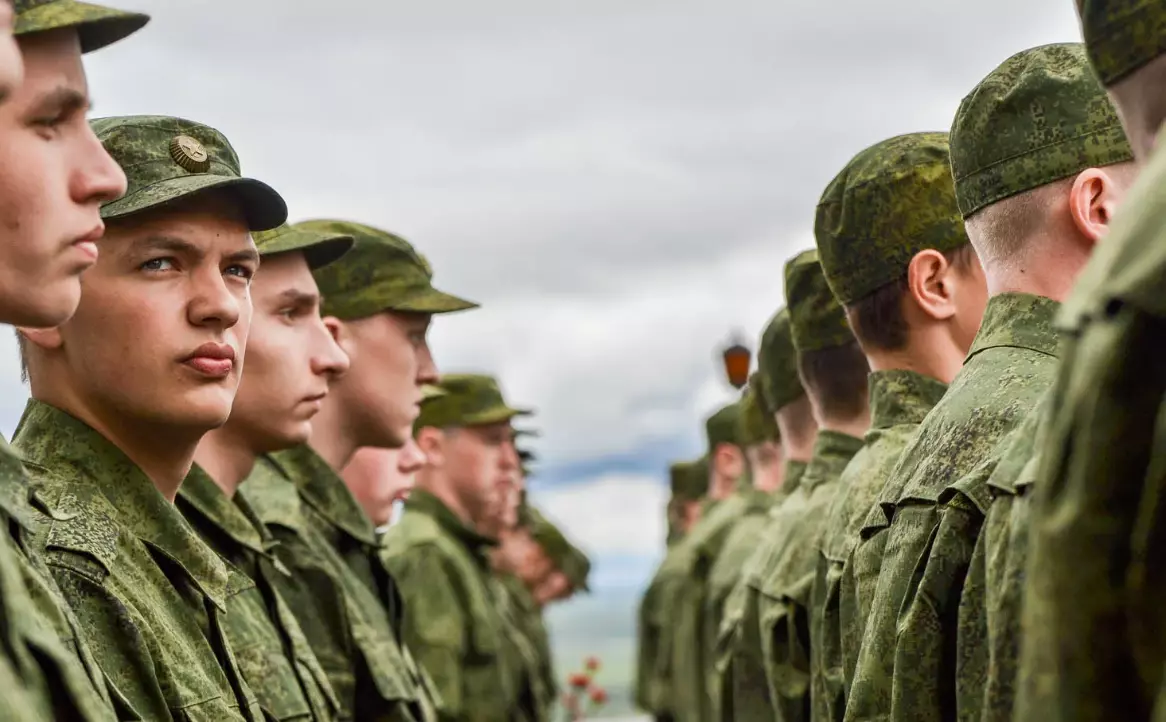 К осеннему призыву на военную службу готовится Санкт-Петербург