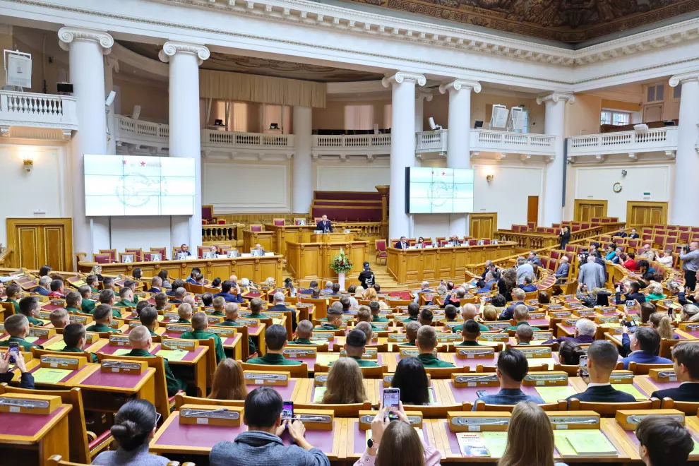 В Санкт-Петербурге стартовал форум посвященный 80-летию снятия блокады Ленинграда