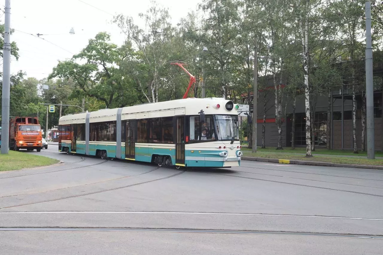 На улицах Санкт-Петербурга появится трамвай «Достоевский»