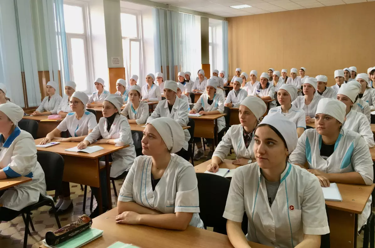 12 000 студентов учатся в медицинских колледжах Санкт-Петербурга