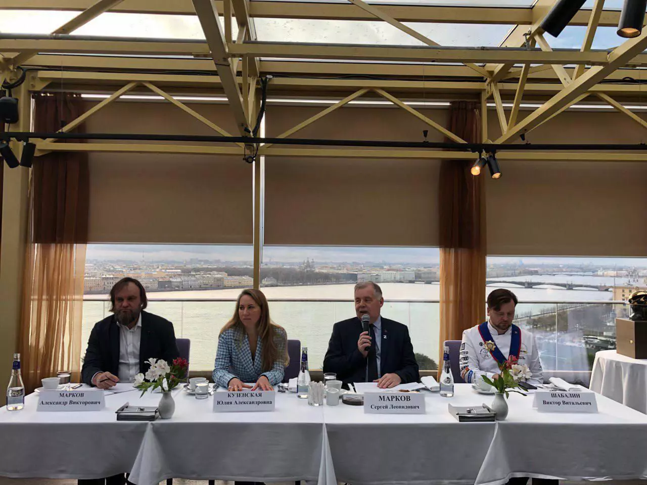 Санкт-Петербургу присвоили статус кулинарной столицы России