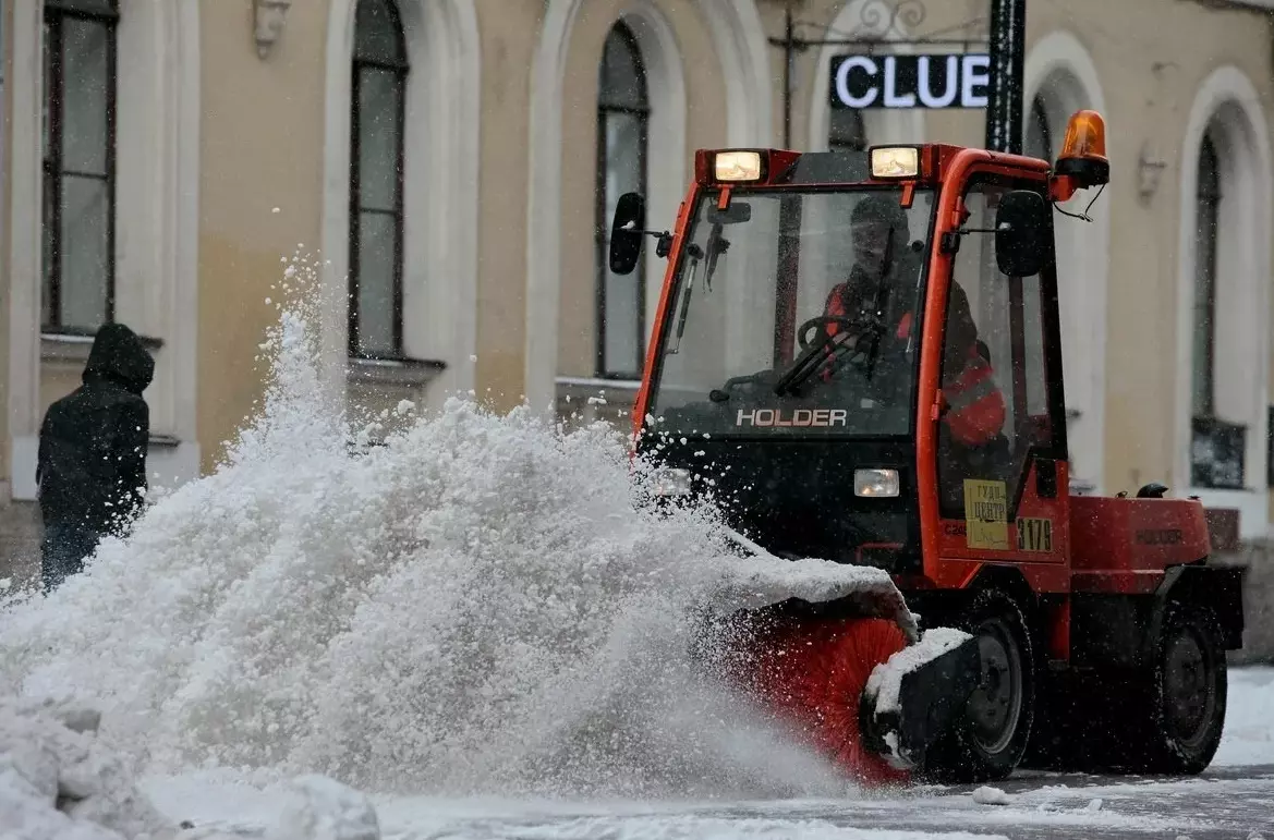 Общественный транспорт Санкт-Петербурга подготовлен к осенне-зимнему периоду