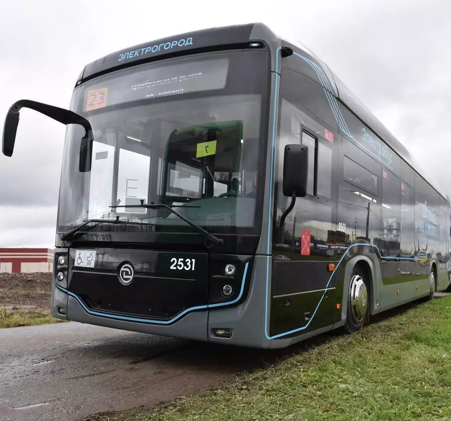 Тесты новой модели электробуса начали проводить в Санкт-Петербурге