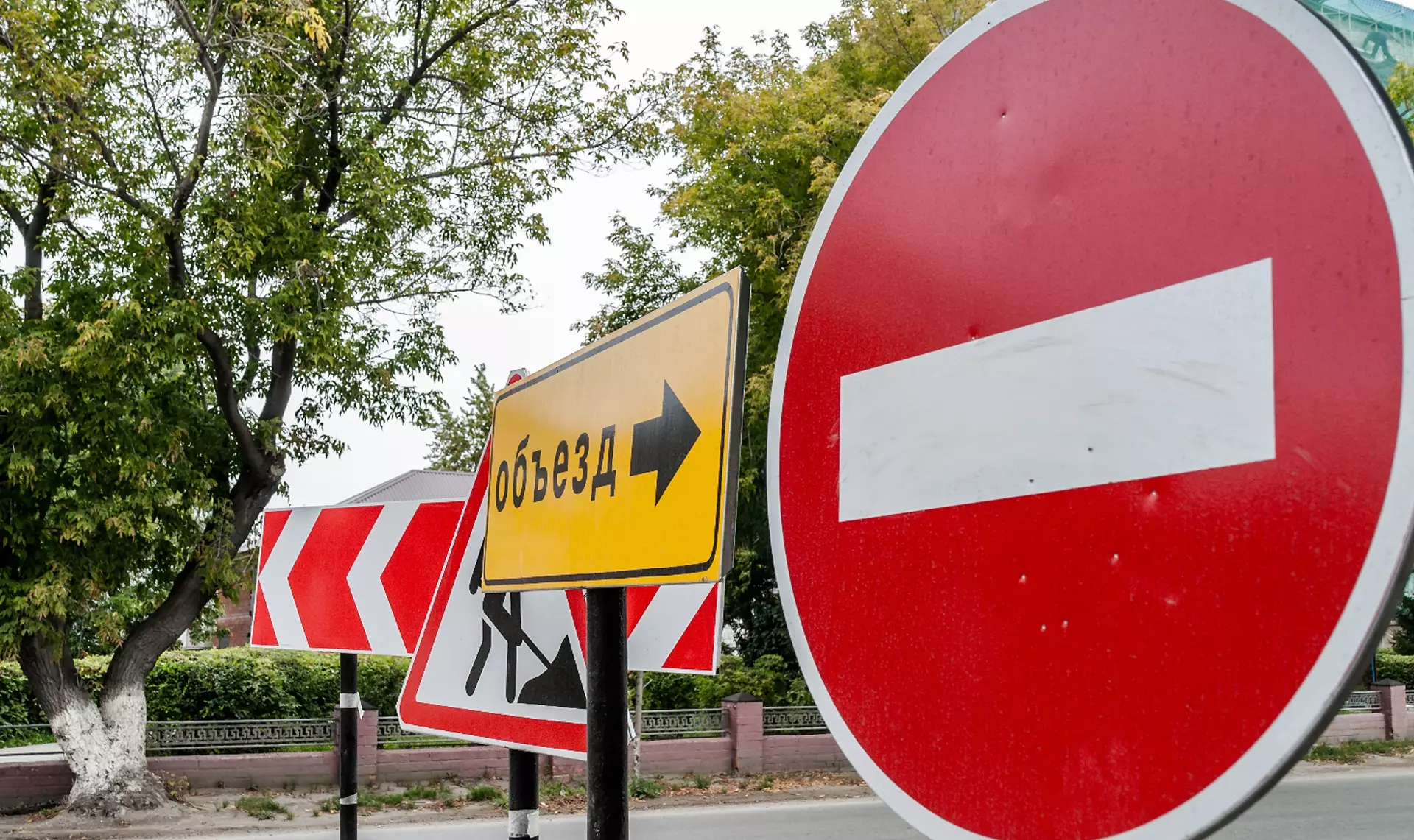 В Петербурге из-за ремонта дорог ограничат движение транспорта