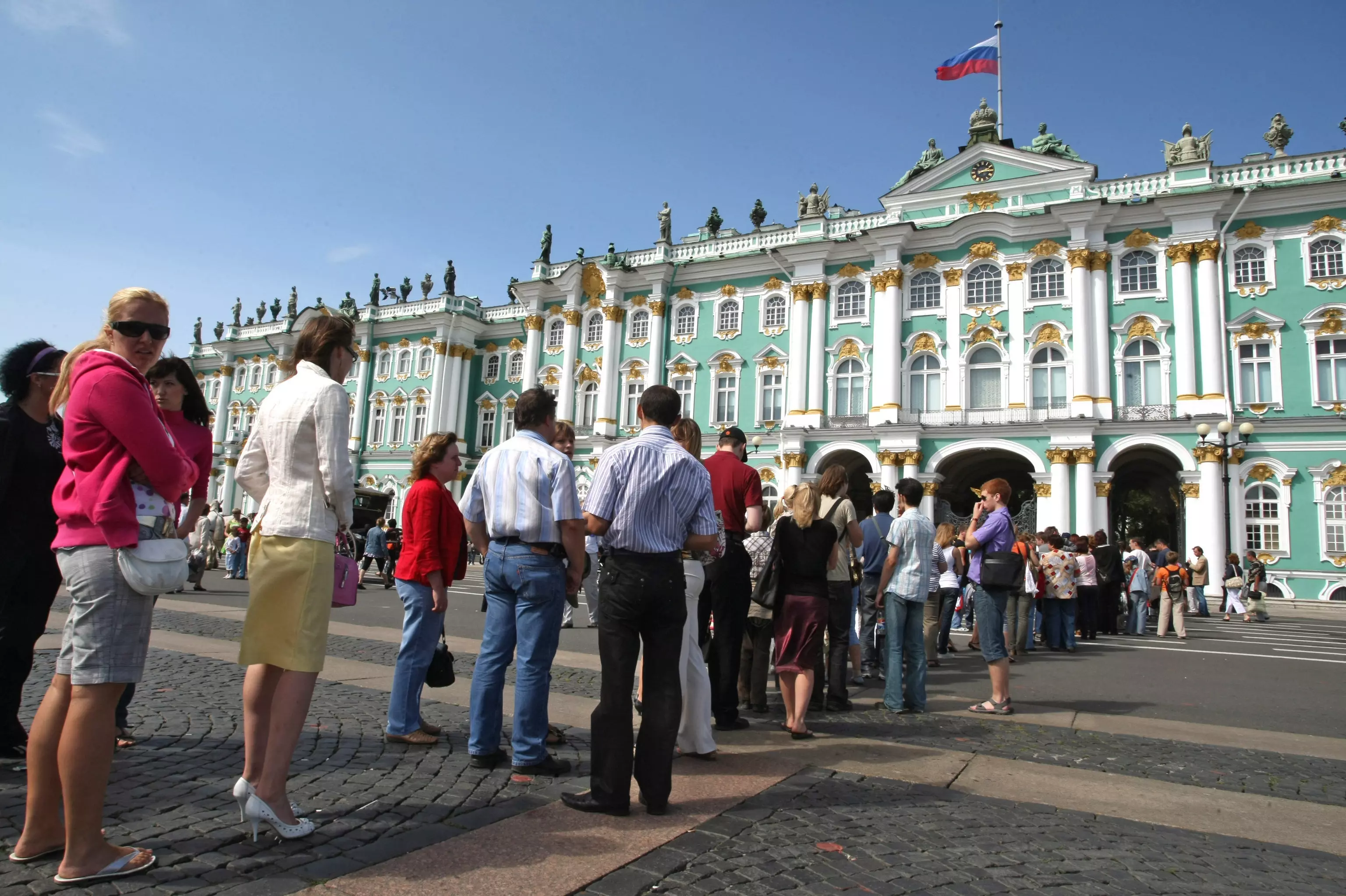 Семь факторов, привлекающих деловых туристов в Петербург, выделили аналитики